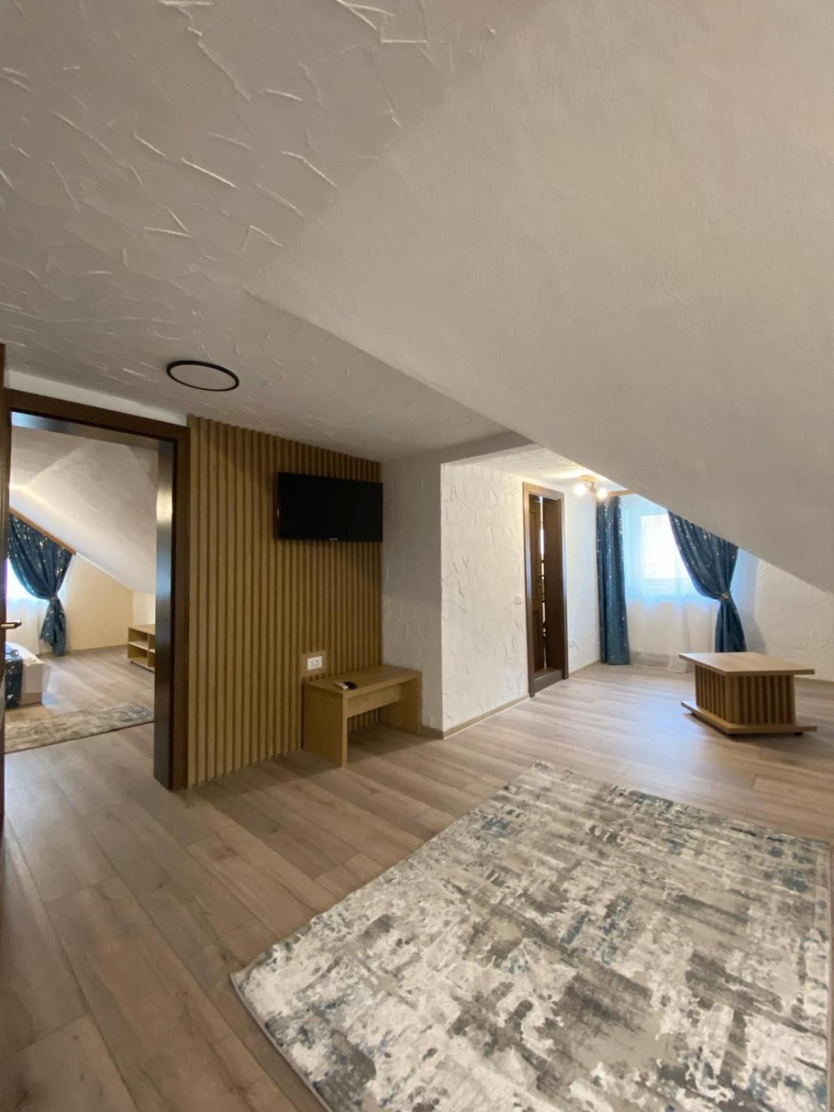 Regina Muntilor Spa&Confort Moeciu De Sus Exteriér fotografie