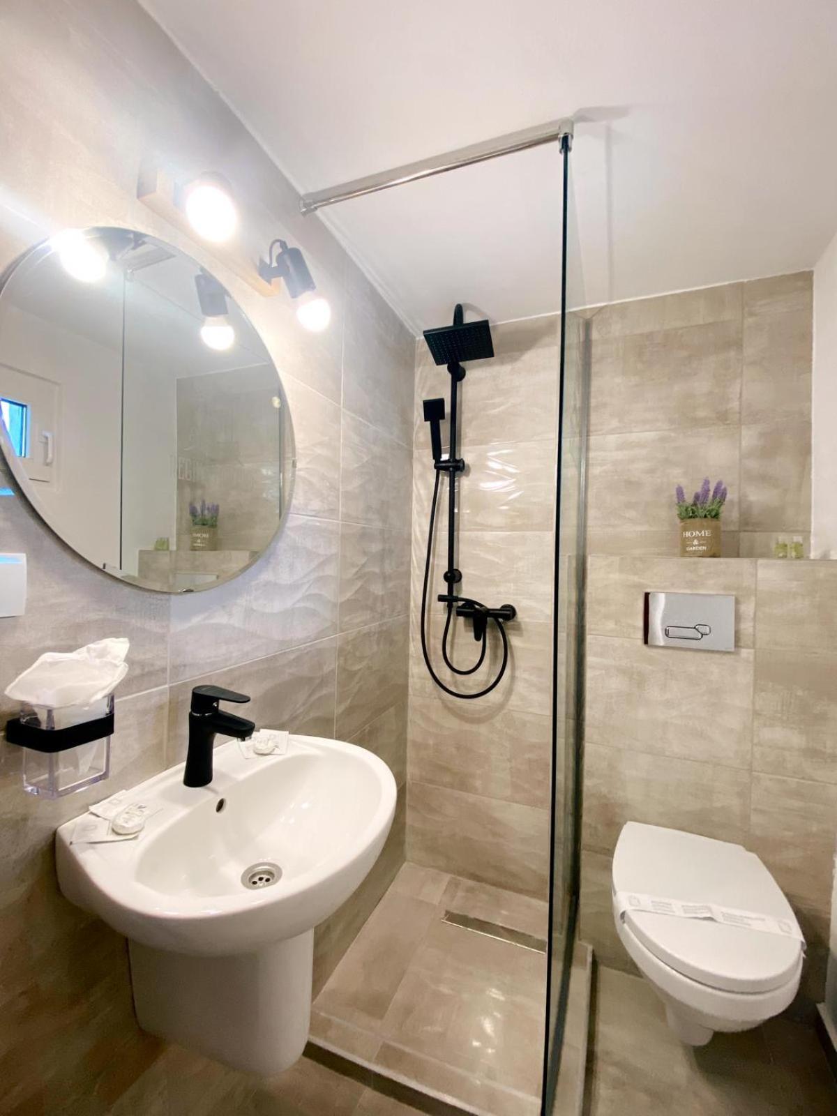 Regina Muntilor Spa&Confort Moeciu De Sus Exteriér fotografie